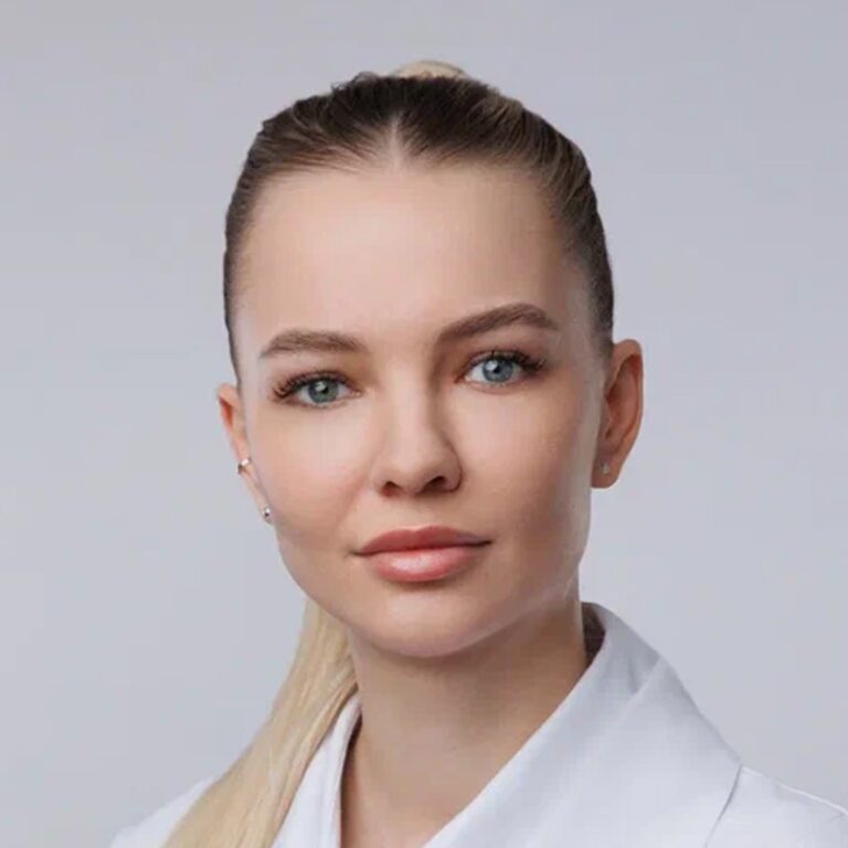 Громобоева (Смирнова) Марина Дмитриевна